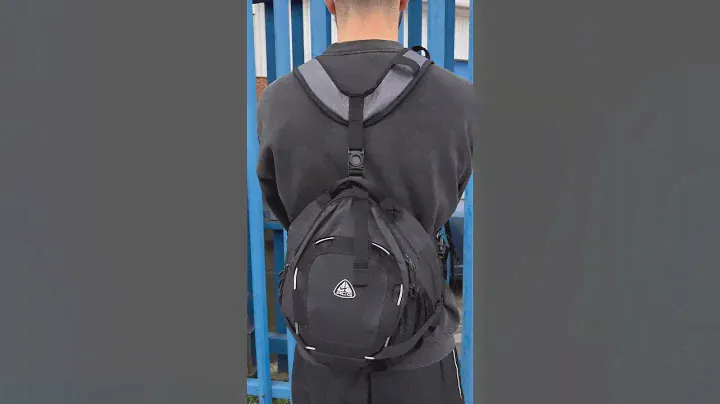 Vintage Nike ACG Bioknx Lower Back Harness Bag #nikeacg #techwearlooks
