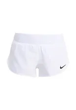Женские белые шорты от Nike